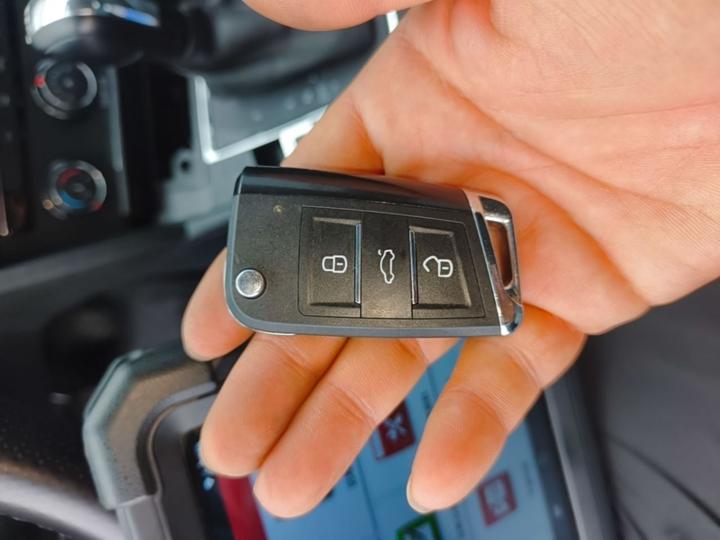 Lamando 2018 230TSI DSG photo 8