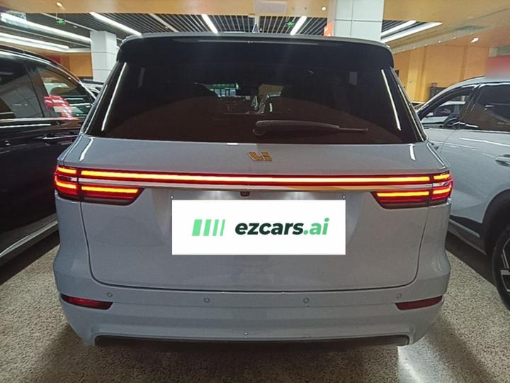 Li Auto ONE 2020 EREV 6-Seater photo 5