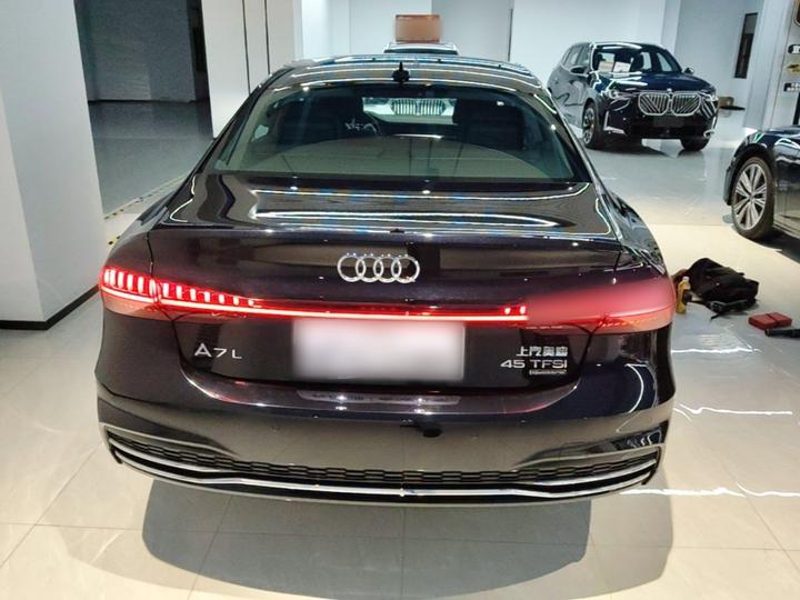 A7L 2024 45 TFSI quattro photo 3