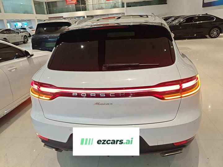2021 Macan 2.0T photo 5