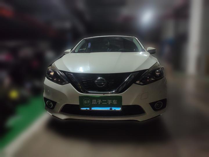 Sylphy 2016 1.6XV CVT Smart photo 2