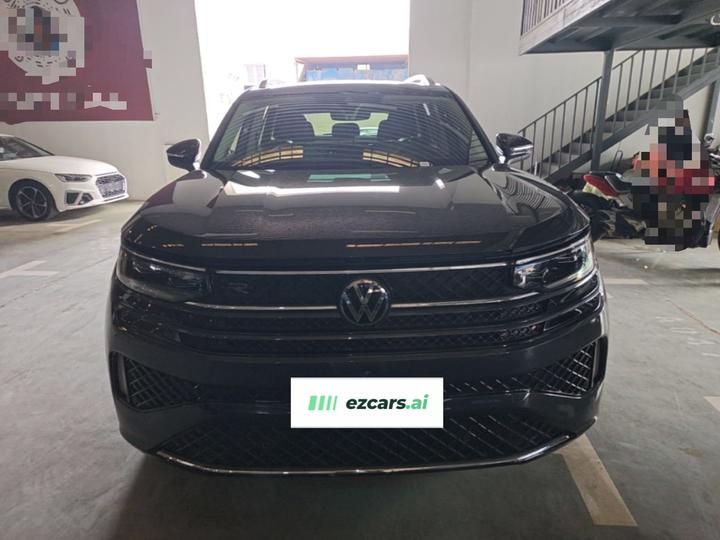 2023 380TSI AWD R-Line Launch Edition photo 2