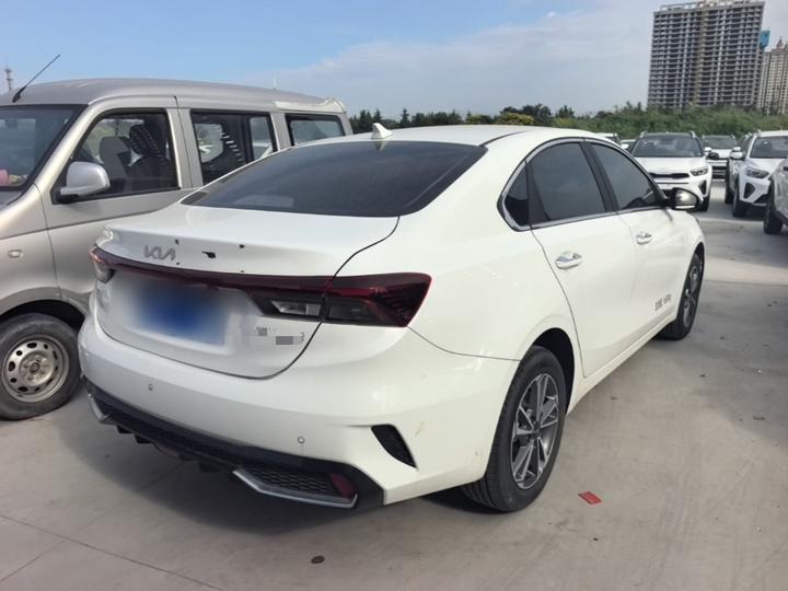 K3 2024 1.5L CVT Luxury Smart photo 4