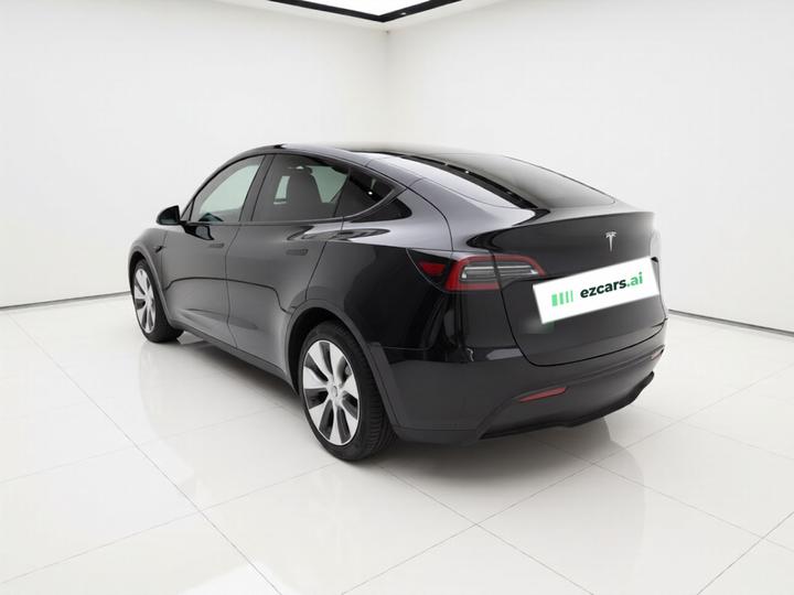 Model Y 2022 RWD photo 4