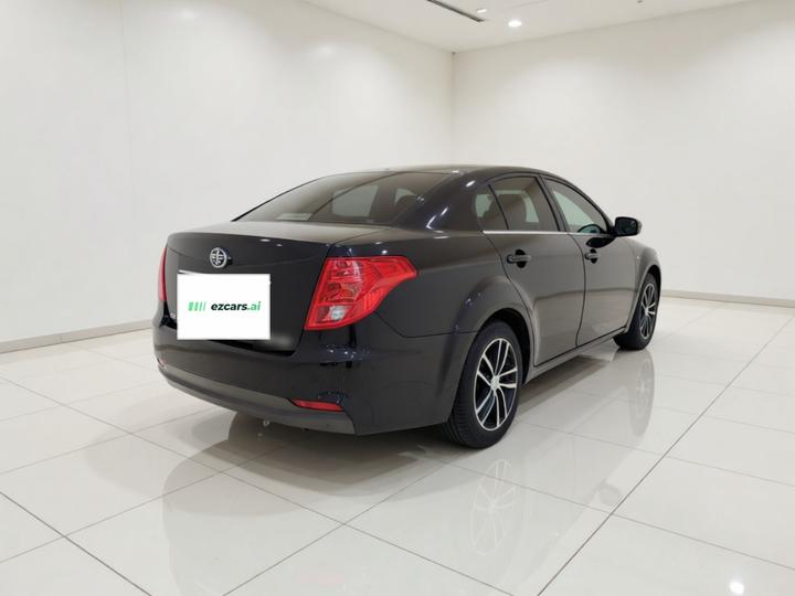 Bestune B50 2013 1.6L MT Luxury photo 4