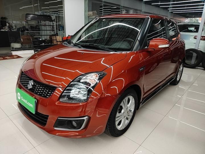 Swift 2014 1.5L AT Fashion