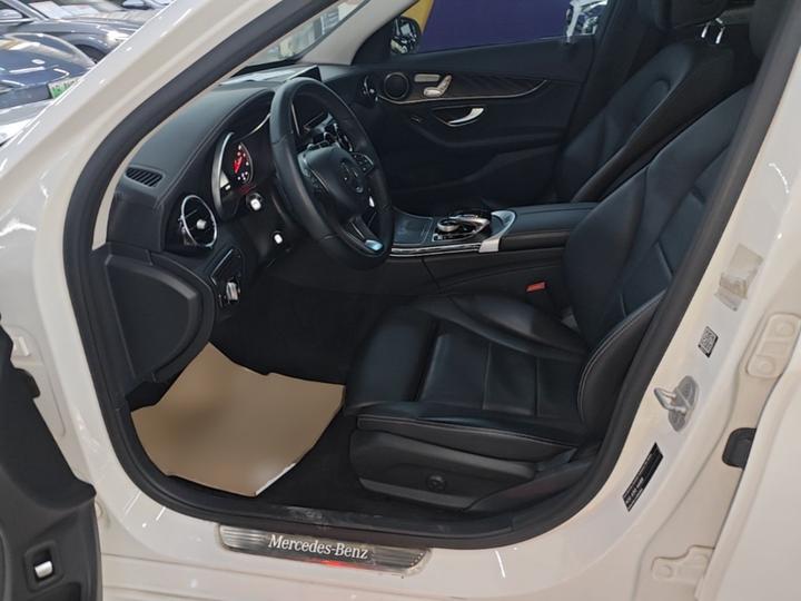 C-Class 2015 Facelift C 200 L Sport photo 7