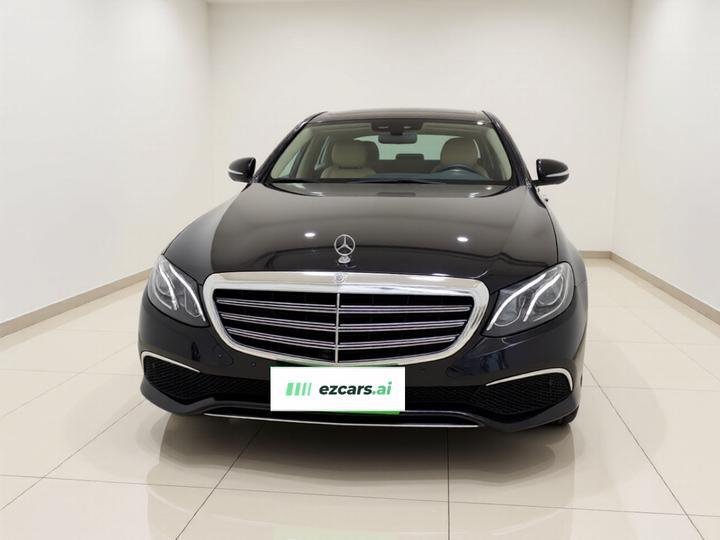 E-Class 2019 Facelift E 300 L Sport Luxury photo 2