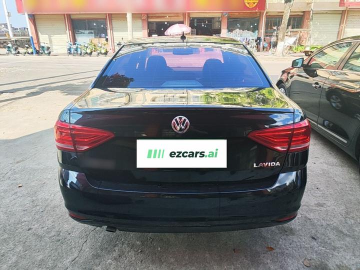 Lavida 2015 1.6L AT photo 5