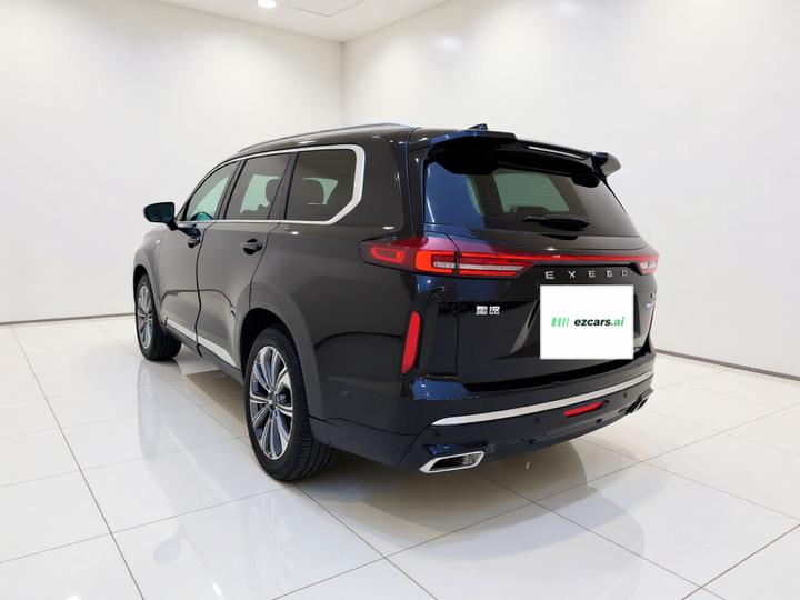2023 400T AWD 6-Seater photo 4