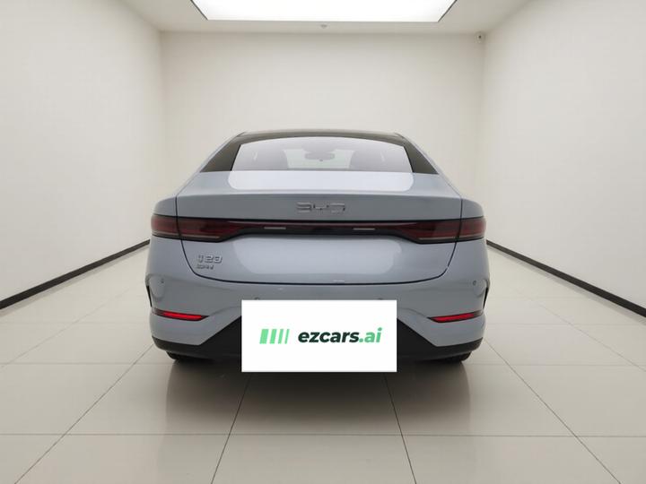 Qin PLUS 2025 DM-i ADAS 128KM Progressive photo 5