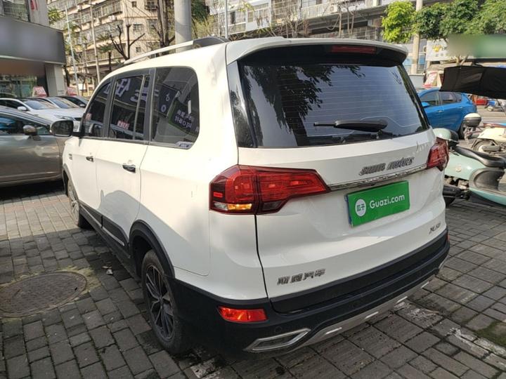 SWM X3 2020 1.5L MT 7-Seater photo 4