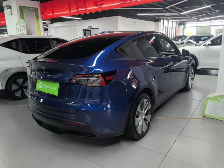 Model Y 2021 Standard Range RWD photo 4