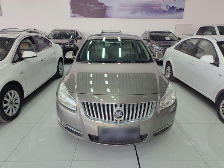Regal 2012 2.0L Comfort photo 2