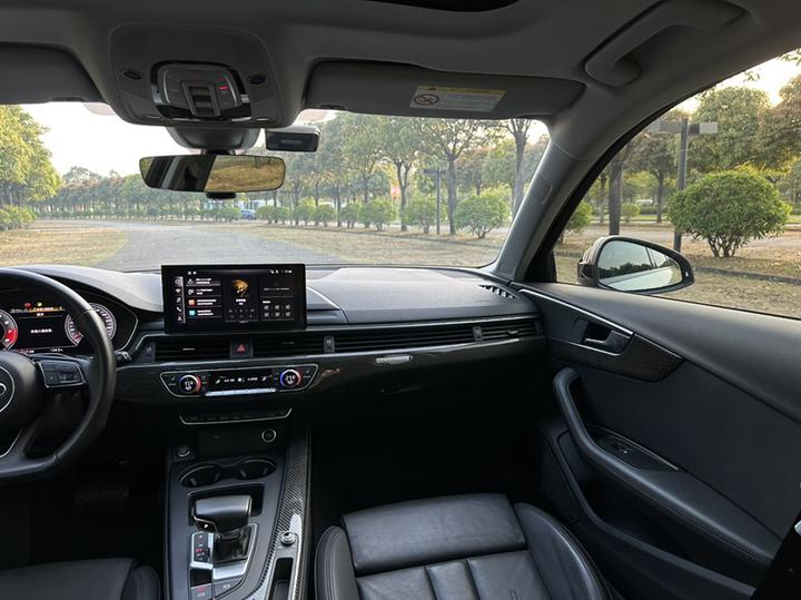 A4 Imported 2021 allroad quattro Explorer photo 4