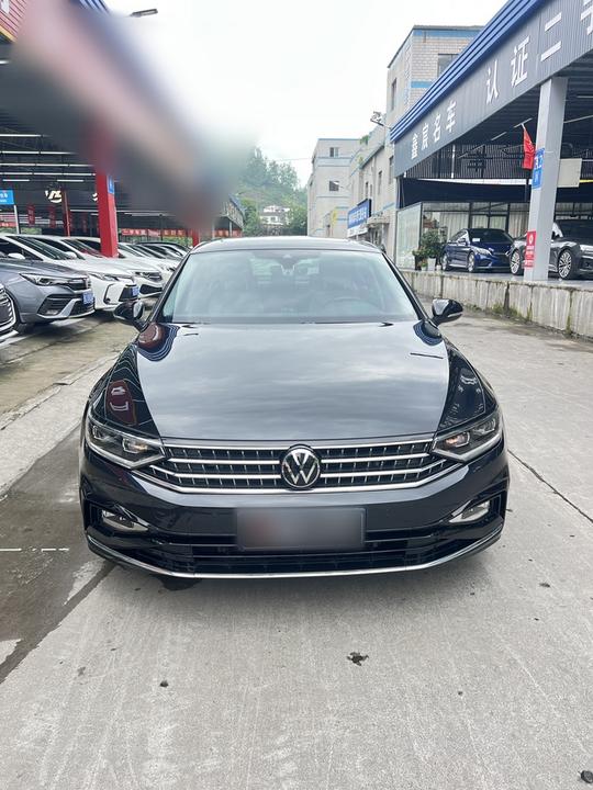 Magotan 2023 200 Anniversary Edition 330TSI DSG Luxury photo 2