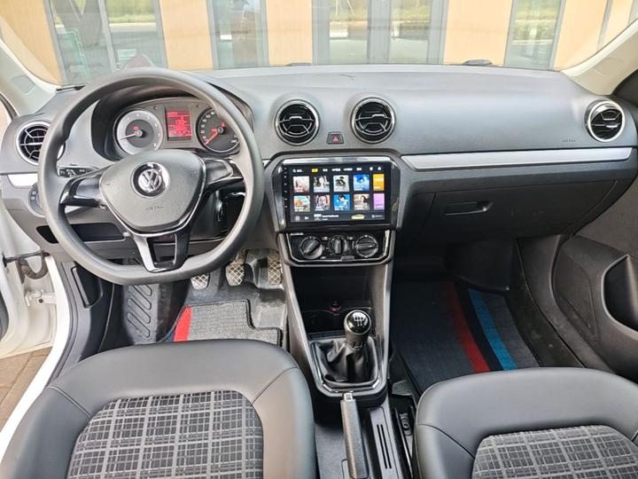 2017 1.4L MT Comfort photo 5