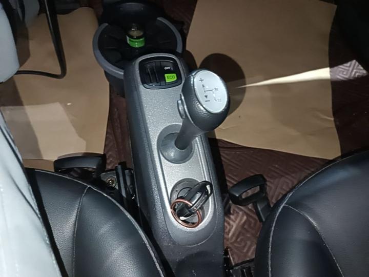 fortwo 2012 1.0 MHD Coupe Comfort photo 5