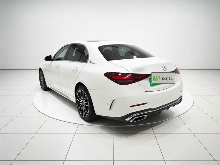 C-Class 2022 Facelift C 260 L Sport photo 4