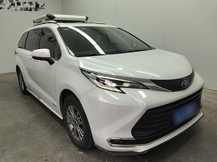 Sienna 2021 2.5L Hybrid Comfort photo 3