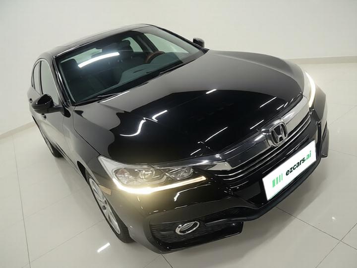 Accord 2016 2.0L Luxury photo 3