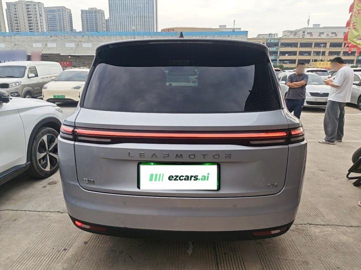 Leapmotor C16 2024 EV 520 Exclusive photo 5