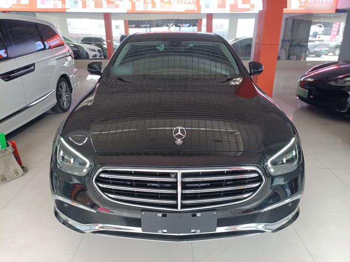 E-Class 2023 Facelift E 300 L Luxury photo 2