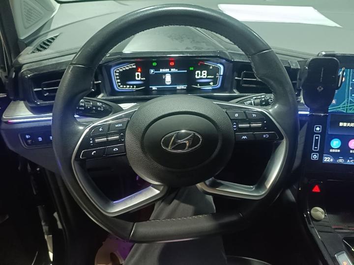 Custo 2022 270TGDi Flagship TOP photo 6