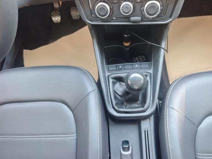 Santana 2021 1.5L MT photo 6