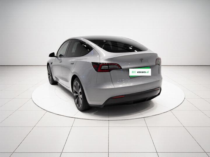 Model Y 2022 Facelift RWD photo 4