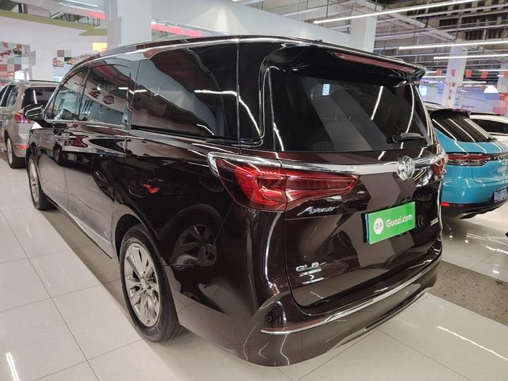 GL8 2022 Avenir 6-Seater photo 4