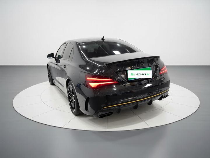 CLA AMG 2017 AMG CLA 45 4MATIC photo 4