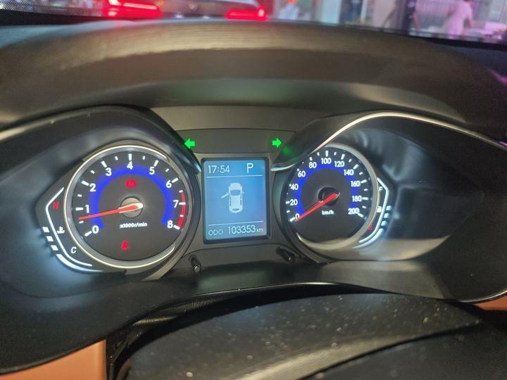 BAIC X35 2016 1.5L AT Luxury photo 8