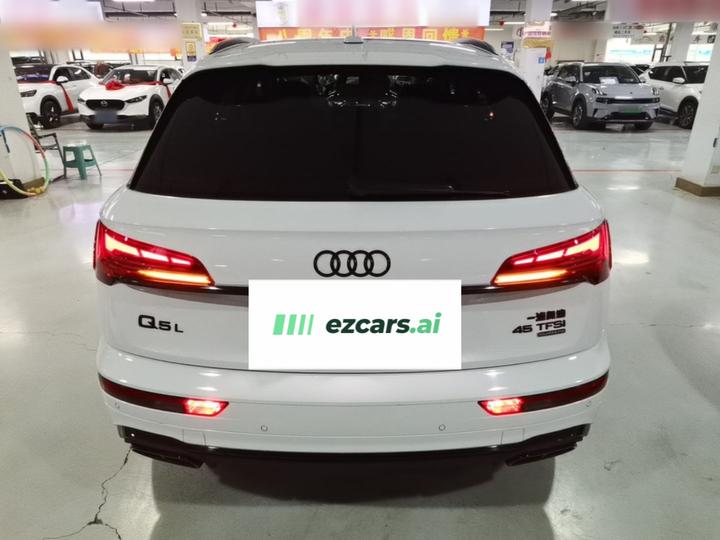 Q5L 2022 Facelift 45T Dynamic photo 5