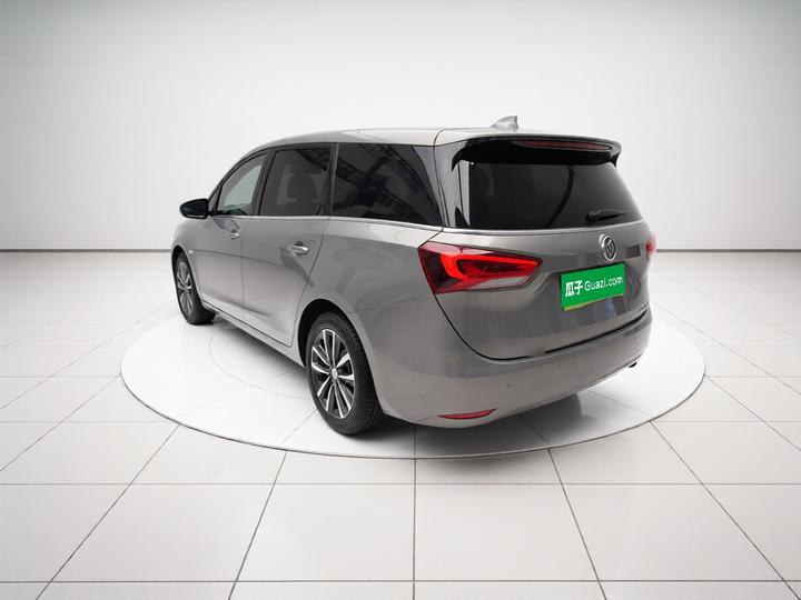 GL6 2019 18T 6-Seater Premium China VI photo 4
