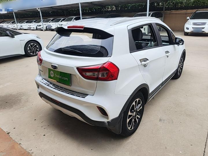 Vision X3 2017 1.5L MT Elite photo 6