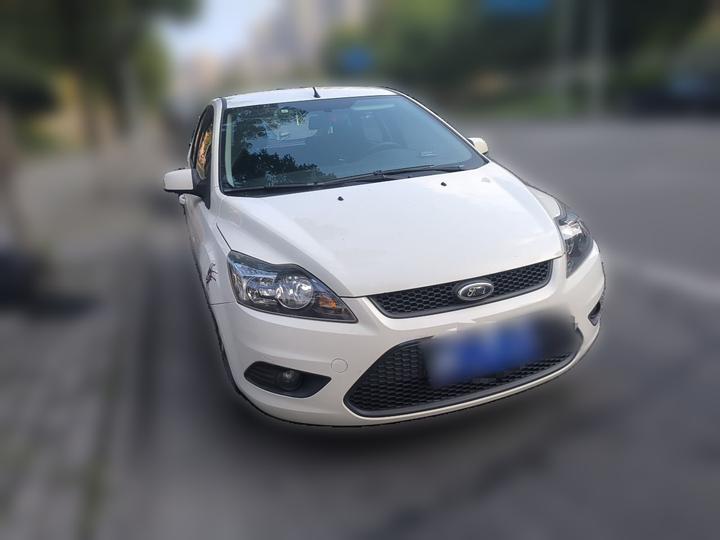 Focus 2013 Hatchback Classic 1.8L AT photo 3