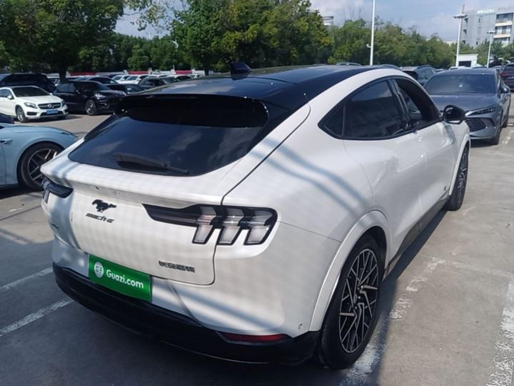 2021 GT photo 4