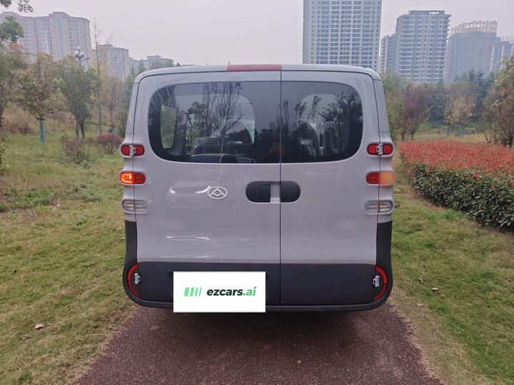MAXUS V1 2026 V1 50kWh photo 3