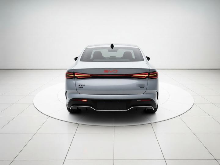 Seal 06 EV 2025 DM-i ADAS 120KM Exclusive photo 3