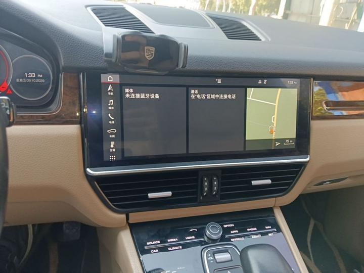 2018 Cayenne 3.0T photo 8