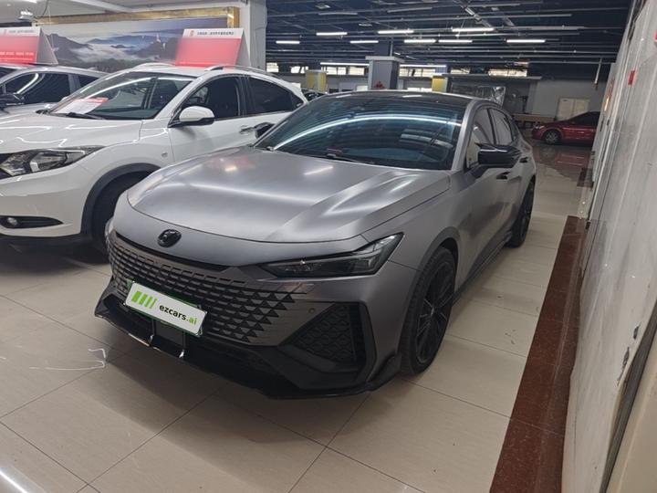 UNI-V 2023 2.0T
