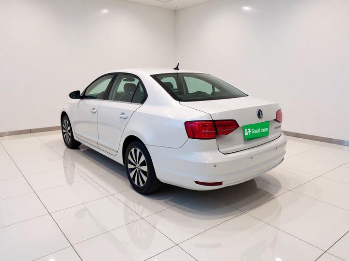 Sagitar 2017 1.6L AT Comfort photo 4
