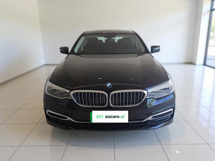 5 Series 2020 530Li Leading Luxury photo 2