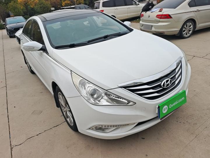 Sonata 2014 2.4L AT Leading IV photo 3