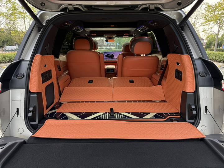 900 2025 1.5T Ultra 6-Seater photo 8