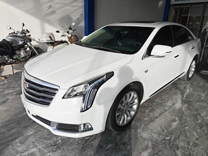 XTS 2018 28T Elite
