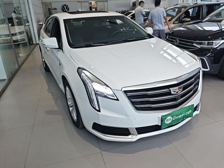 XTS 2018 28T Tech photo 3