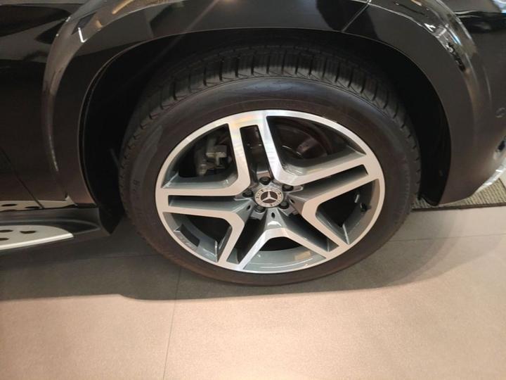 GLS 2018 GLS 400 4MATIC Luxury photo 8