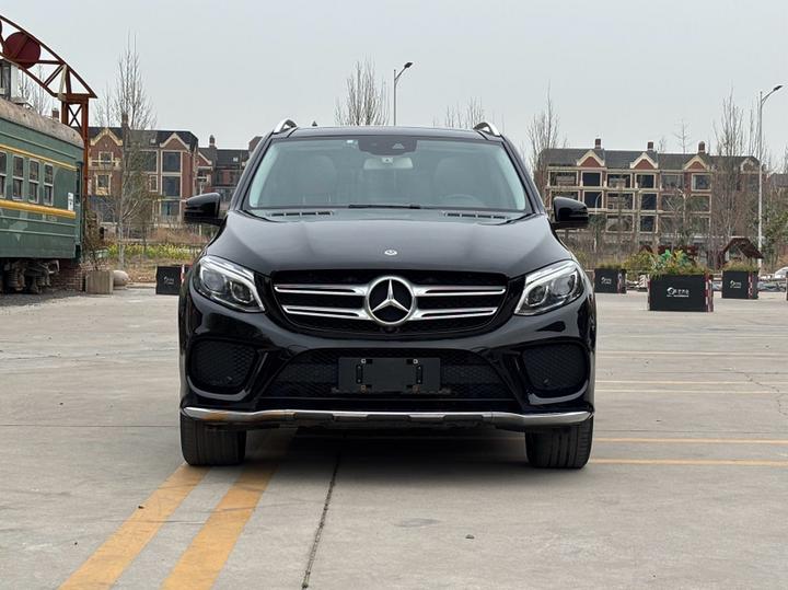 GLE Imported 2018 GLE 320 4MATIC Dynamic Edition photo 2